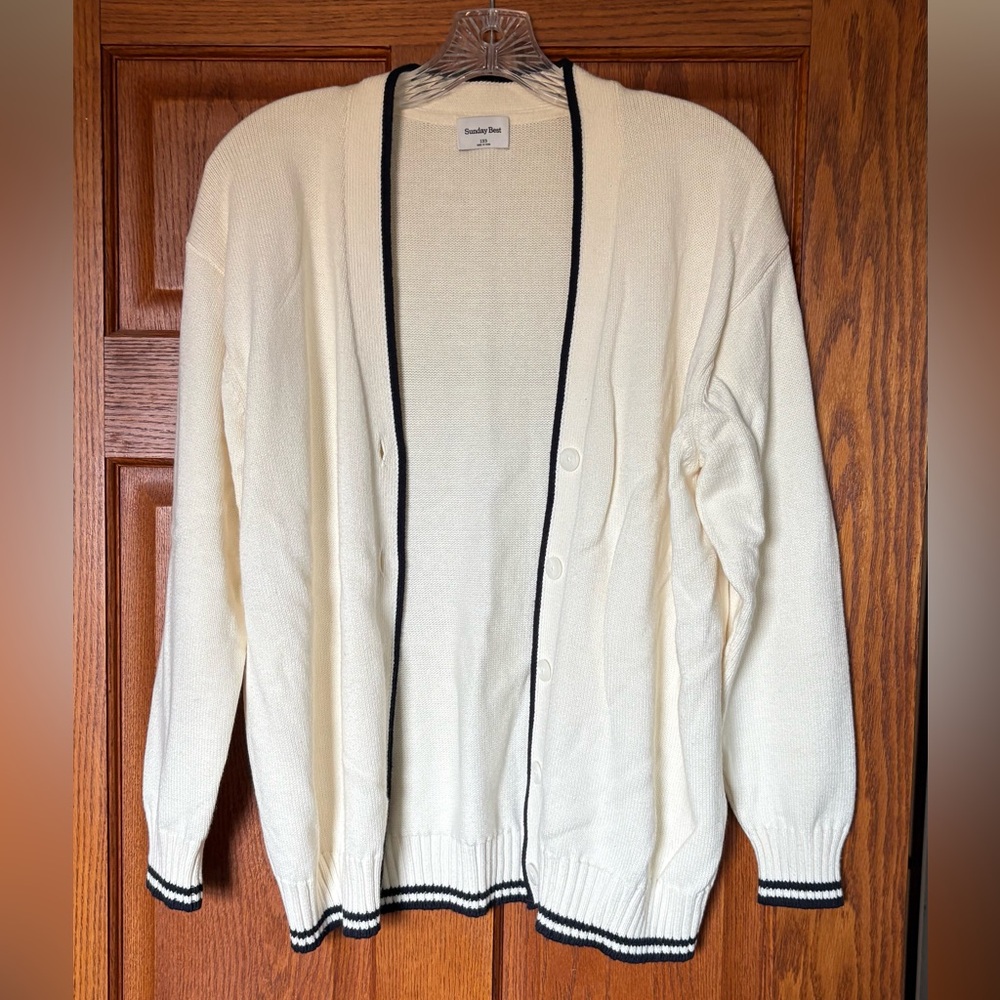 Aritizia Ivory Oversized Cardigan with Ebony Edging